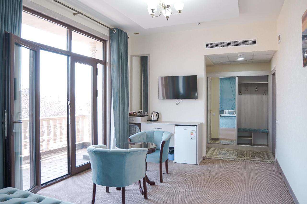 Level Hotel Ташкент Екстер'єр фото